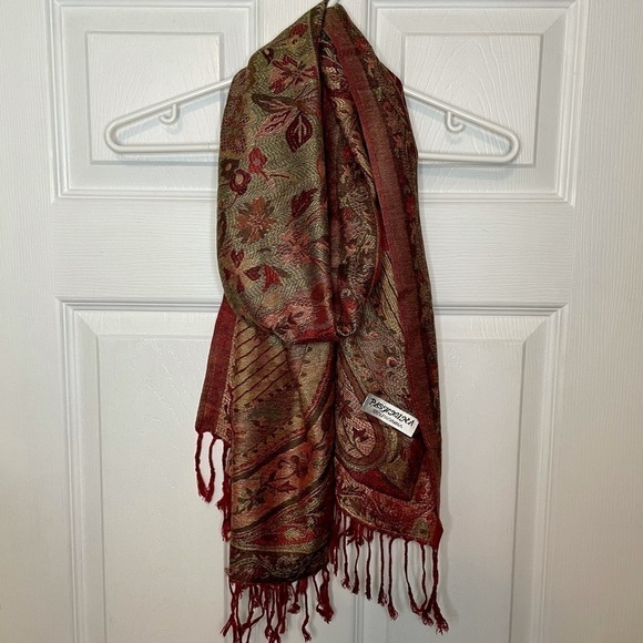 PASHMINA Scarf Red and Green printed 100% pashmina - Picture 1 of 6